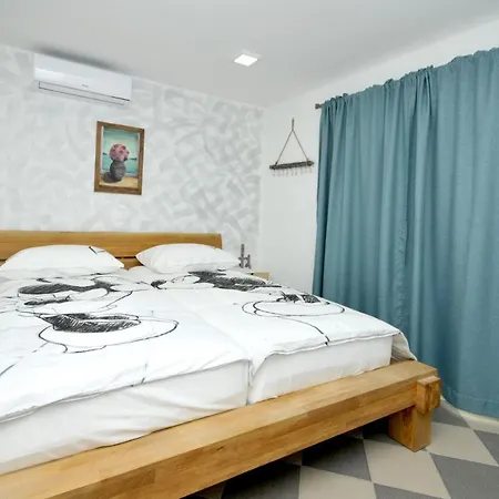 Villa Luxury With Pool, Jacuzzi, Sauna And Gym