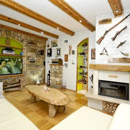 Luxury With Pool, Jacuzzi, Sauna And Gym * Trogir