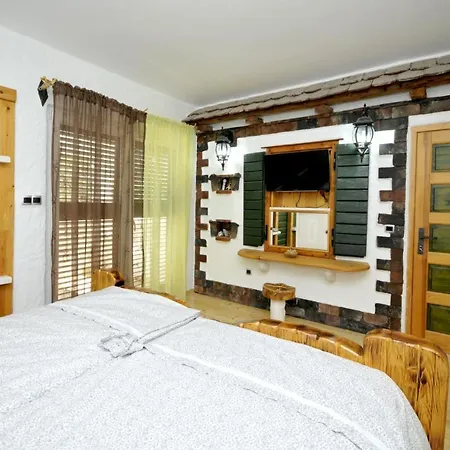 Villa Luxury With Pool, Jacuzzi, Sauna And Gym *