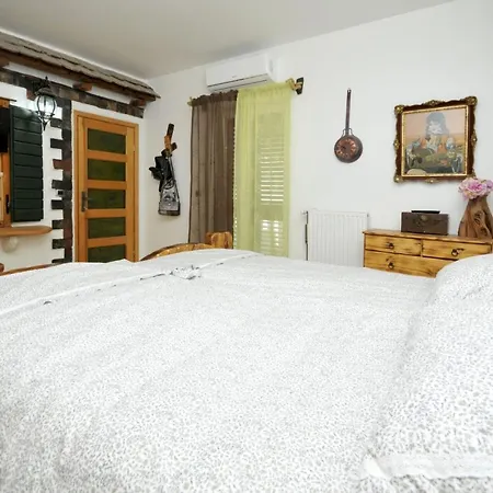 Villa Luxury With Pool, Jacuzzi, Sauna And Gym