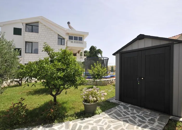 Villa Luxury With Pool, Jacuzzi, Sauna And Gym Trogir