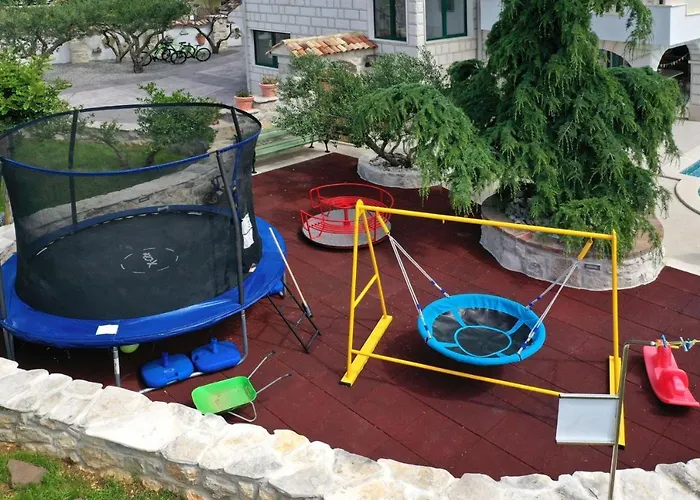 Villa Luxury With Pool, Jacuzzi, Sauna And Gym *