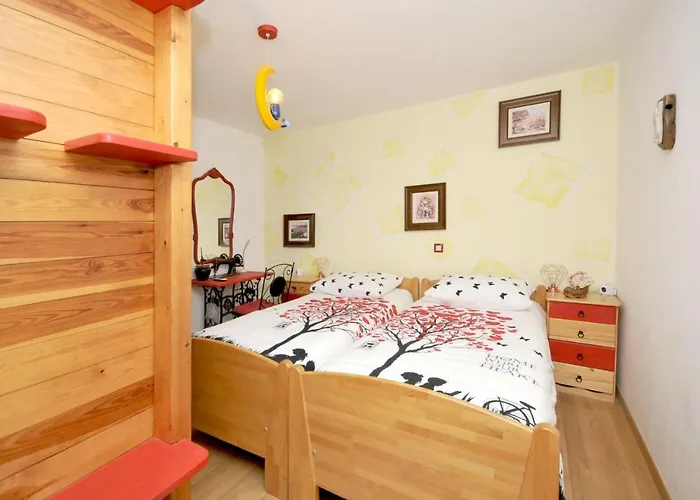 Luxury With Pool, Jacuzzi, Sauna And Gym Villa *